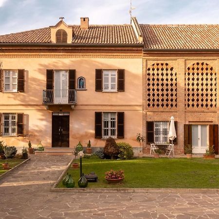 Apart-Agriturismo "La Colomba" Nizza Monferrato Eksteriør billede