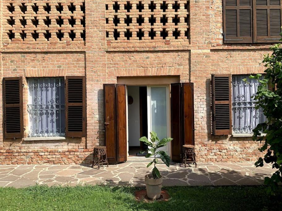 Apart-Agriturismo "La Colomba" Nizza Monferrato Eksteriør billede