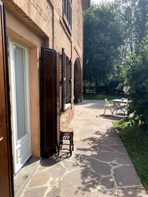 Apart-Agriturismo "La Colomba" Nizza Monferrato Eksteriør billede
